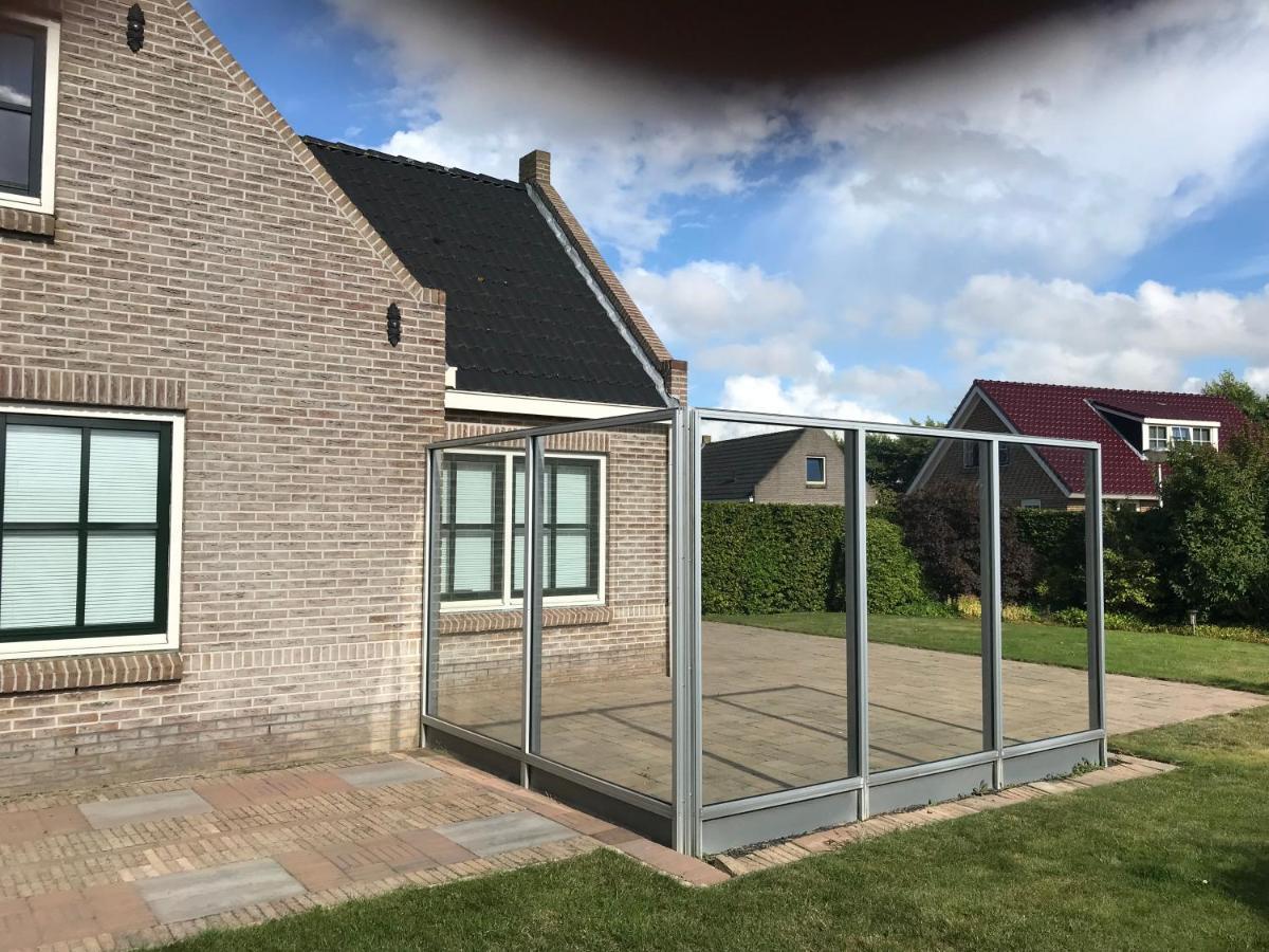 Villa Stinswoning Noorderlicht Tzummarum Esterno foto