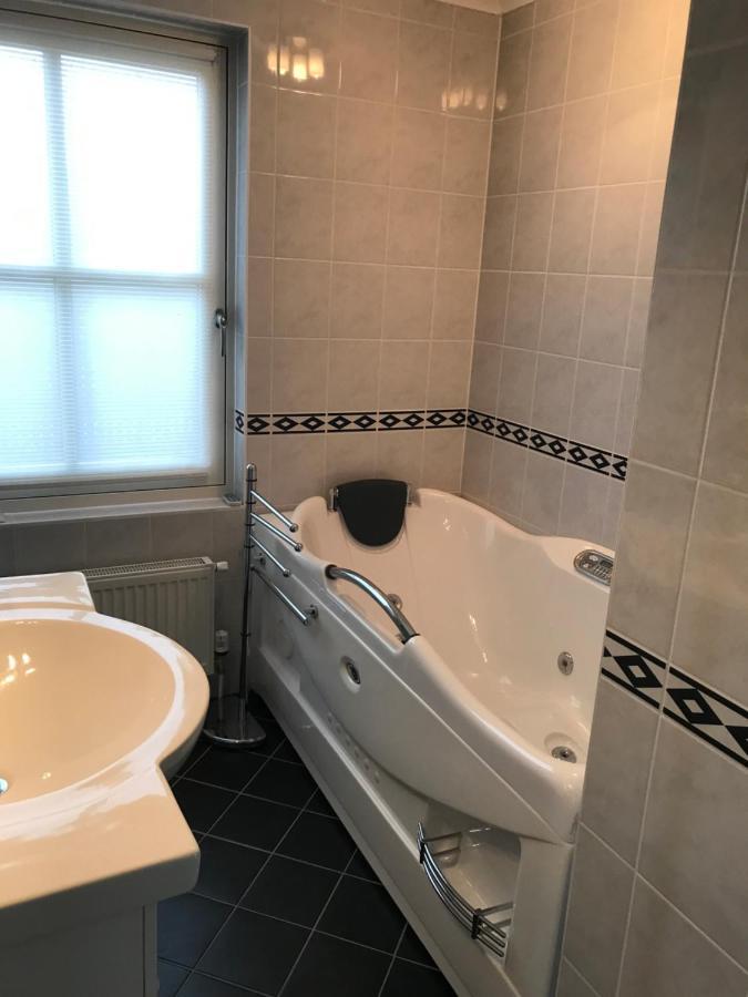 Villa Stinswoning Noorderlicht Tzummarum Esterno foto