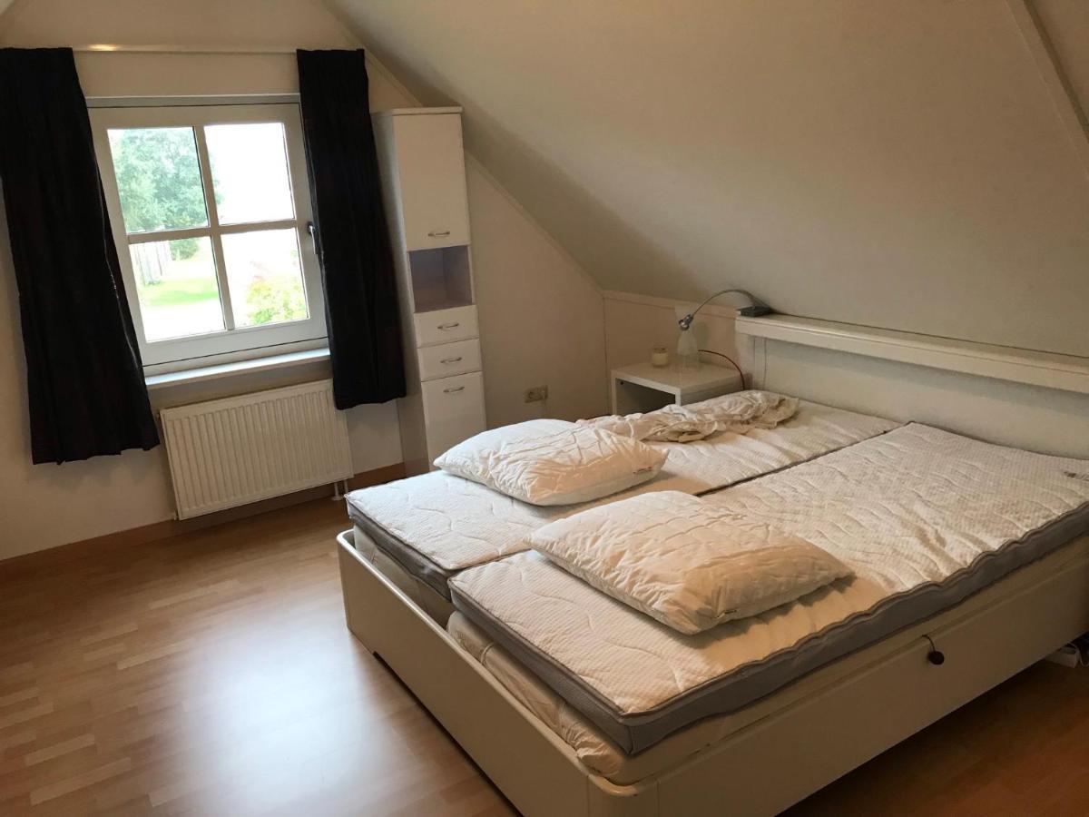 Villa Stinswoning Noorderlicht Tzummarum Esterno foto